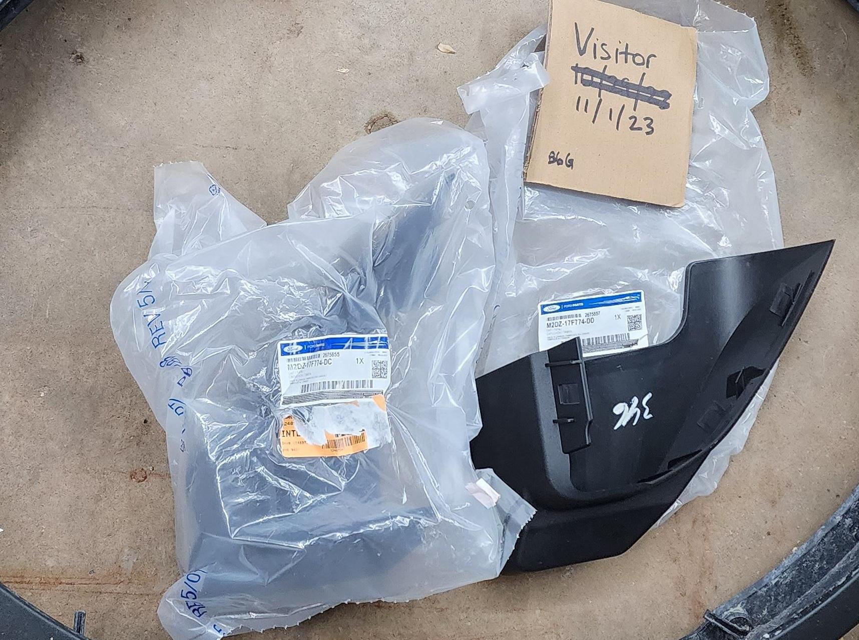 Ford Bronco WTB - Rear Bumper End Caps (Sasquatch) 17 - CnOle1U - Copy