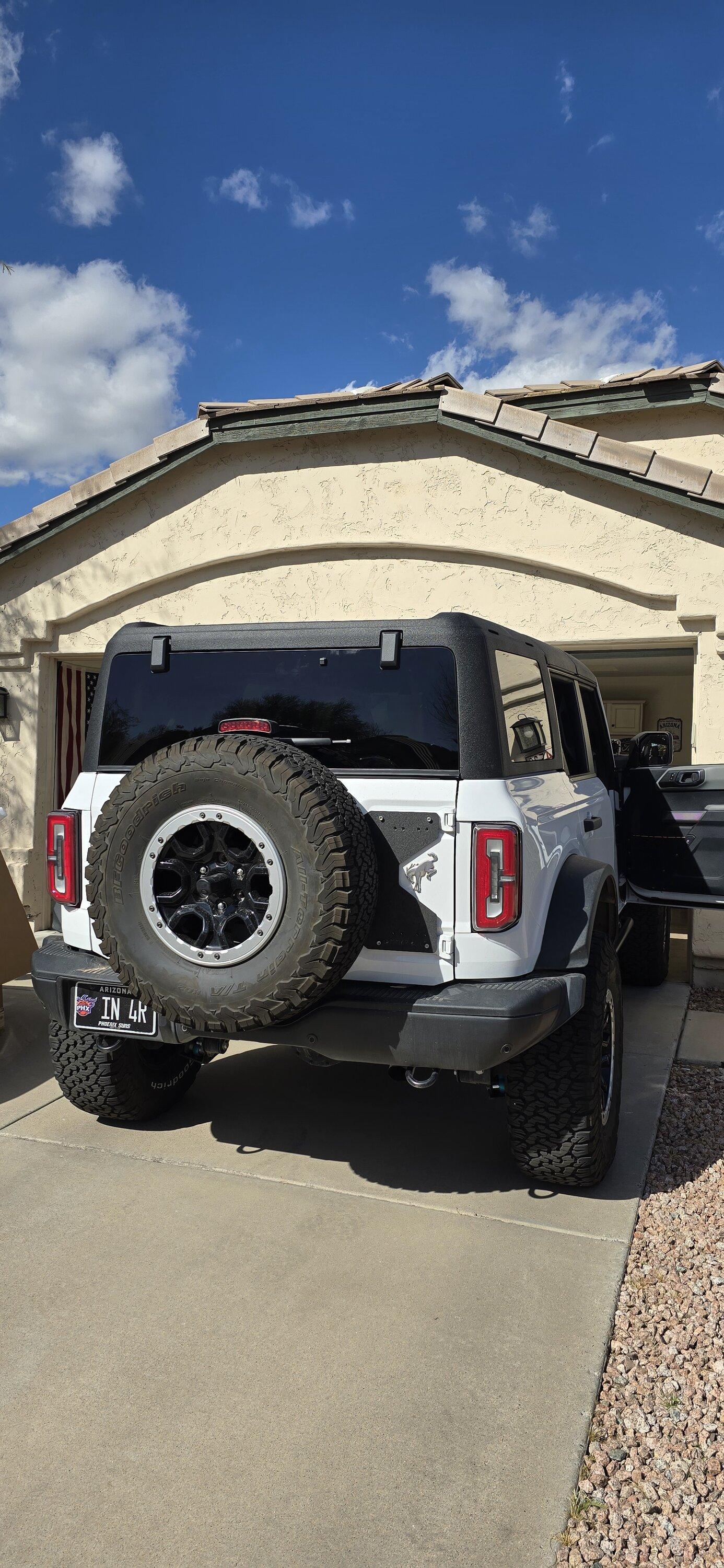 Ford Bronco Anderson Composites Hardtop Installed - Review, Tips, and Pics 20240304_145710