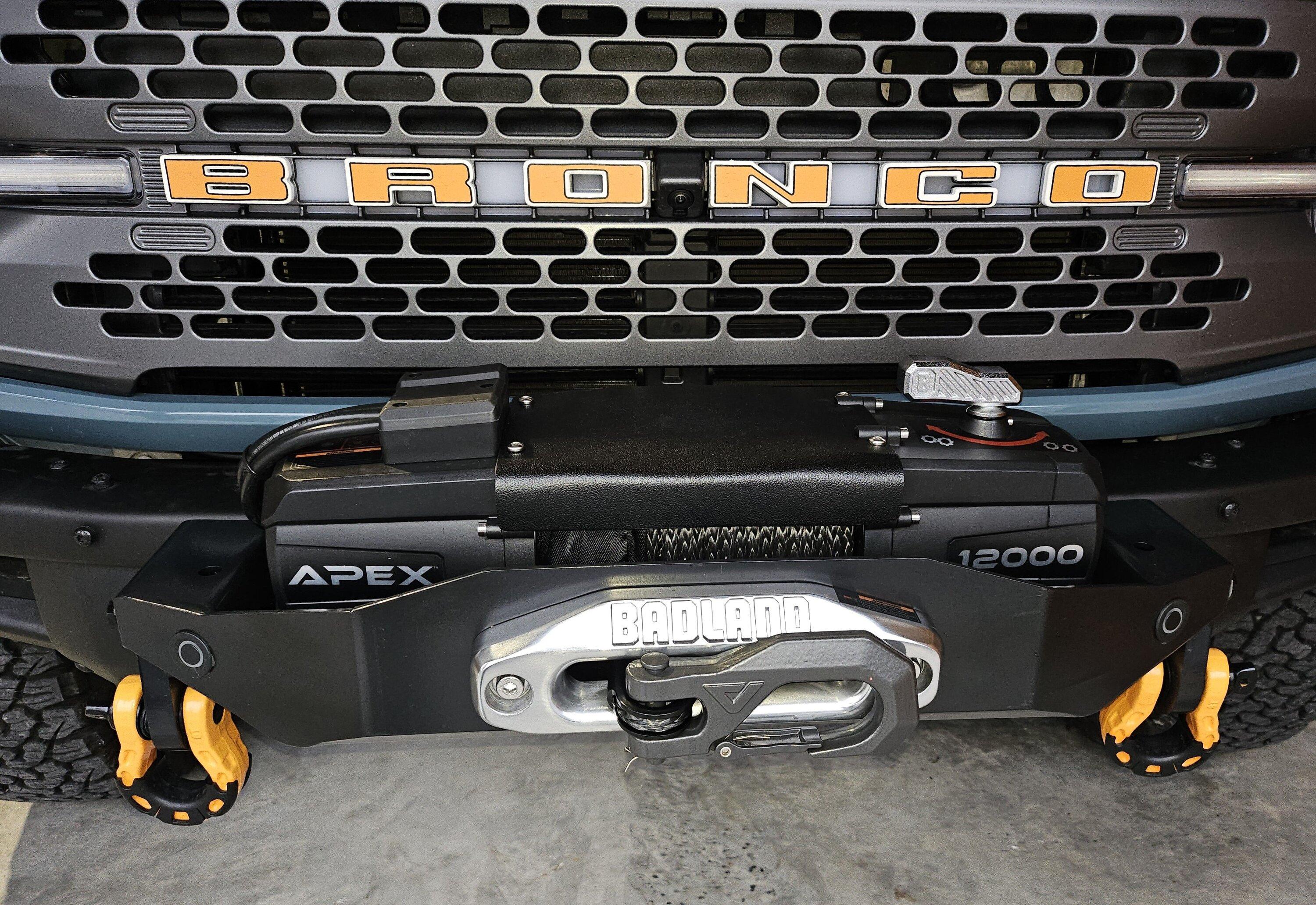 Ford Bronco RC High Winch Mount & Winch Install w/ Control Box Relocation rope cover frt 1