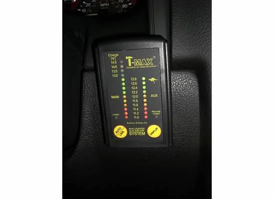 Ford Bronco Double battery setup? IMG_1432