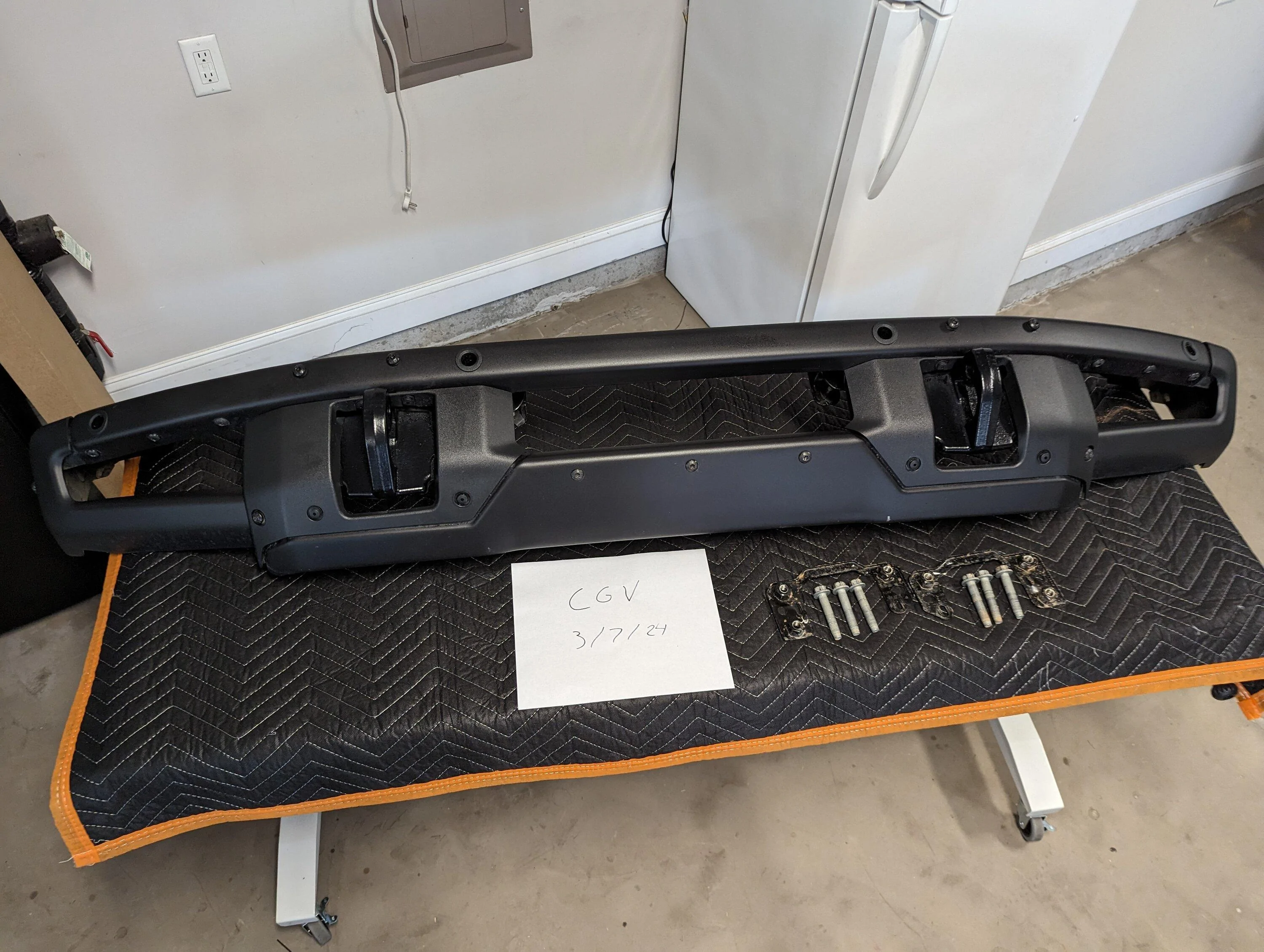 Ford Bronco OEM Modular Bumper FS PXL_20240307_222455115