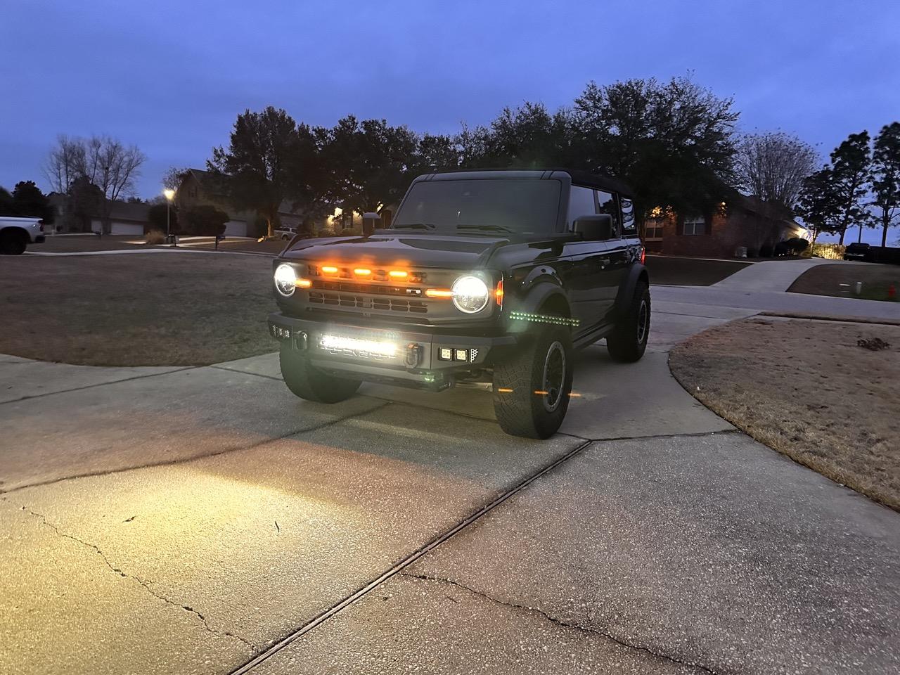Ford Bronco DV8 OEM style bumper and lights installed* IMG_9181 Lar