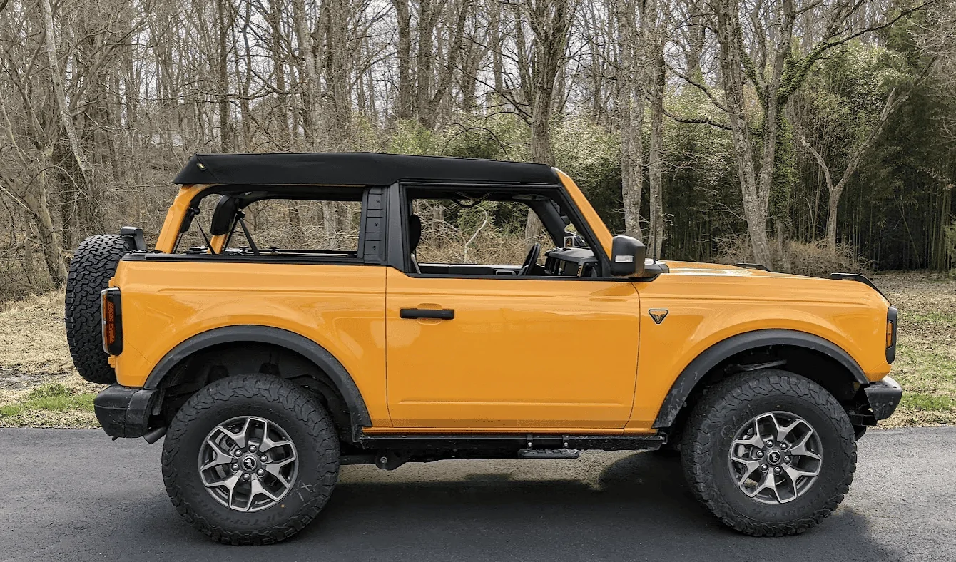 Ford Bronco 2-Door Bronco & Soft Top 1710120758582