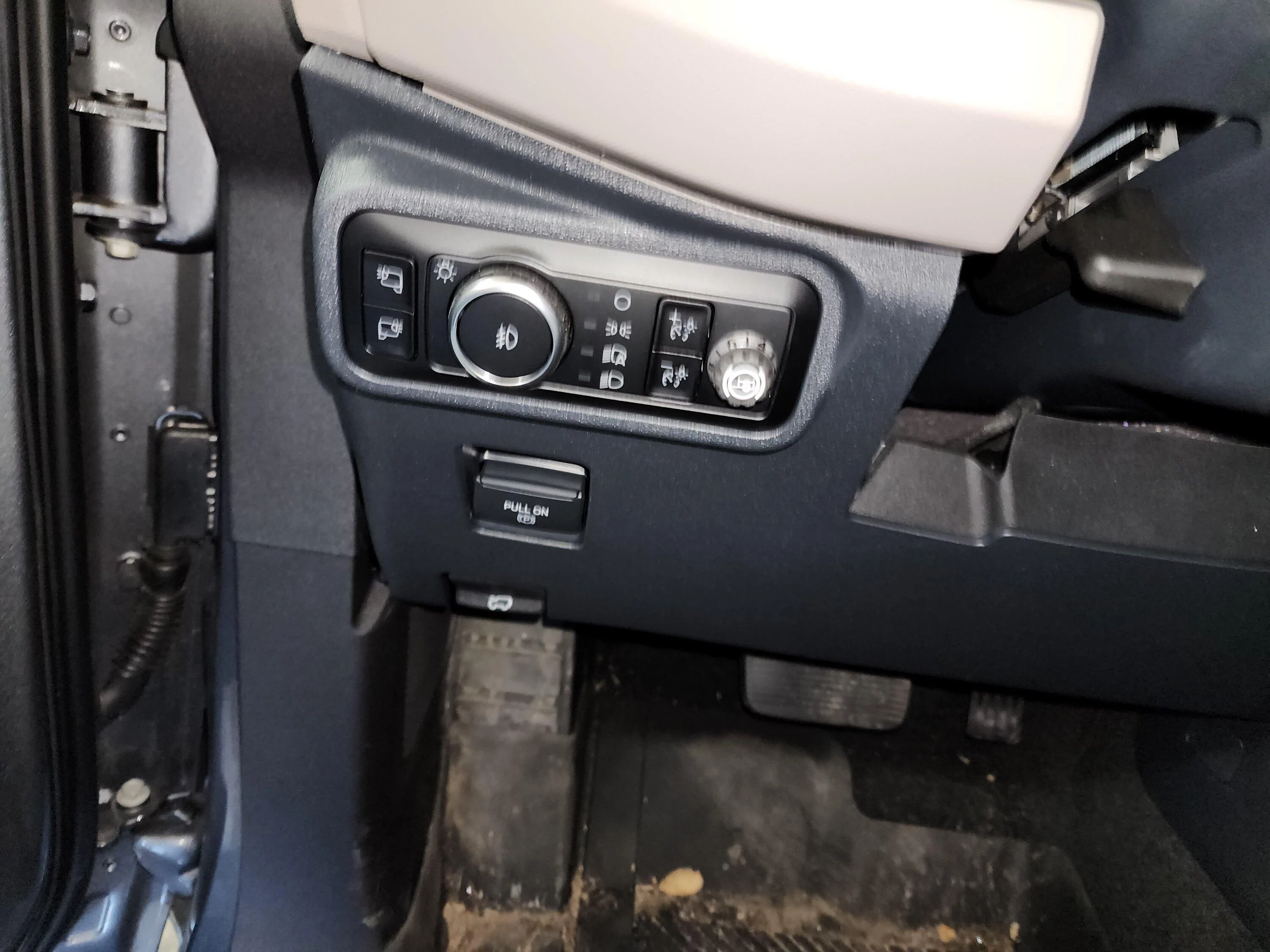 Ford Bronco CarbonSteel's 2023 Wildtrak Build + Maintenance Journal (Filters, Fluids, Oil Changes Etc) 20240310_183945
