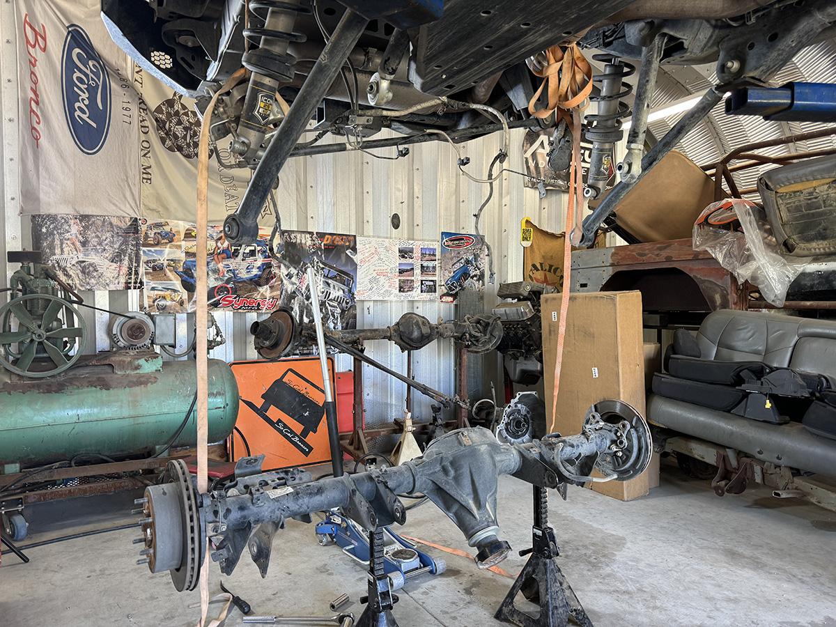 Ford Bronco Complete Rear Axle Swap (M220) - In Depth DIY Video IMG_6752