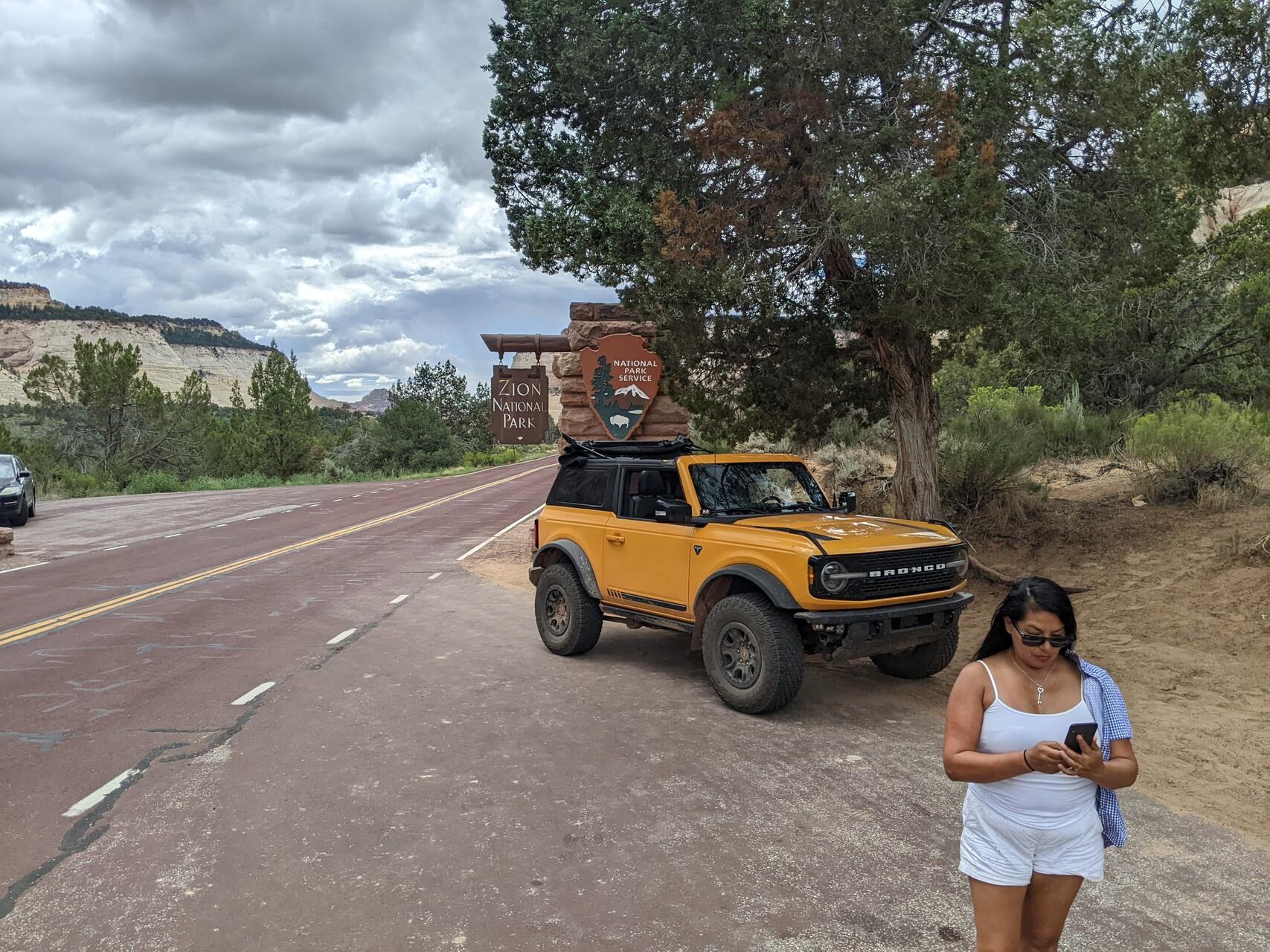 Ford Bronco National Park Pics... Show Yours! PXL_20220811_213259757.jpg_compressed.JPEG