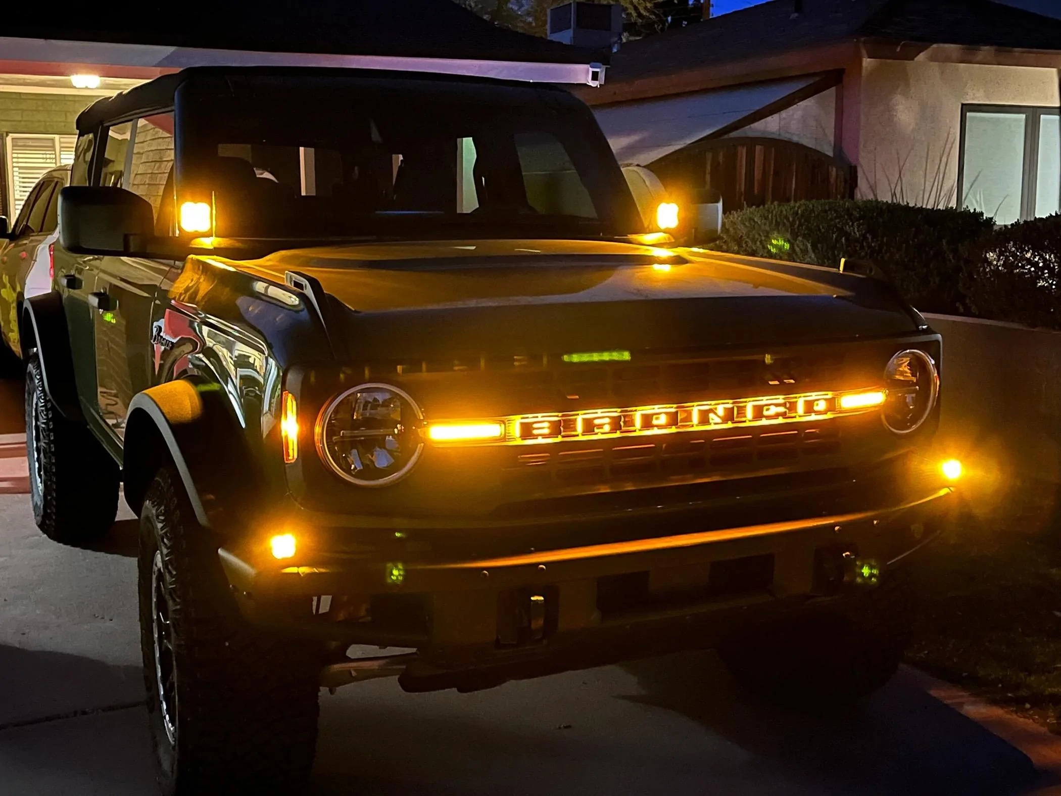 Ford Bronco Bronco Letters on Eruption Green ORACLE_Lighting_Bronco Letters_Amber