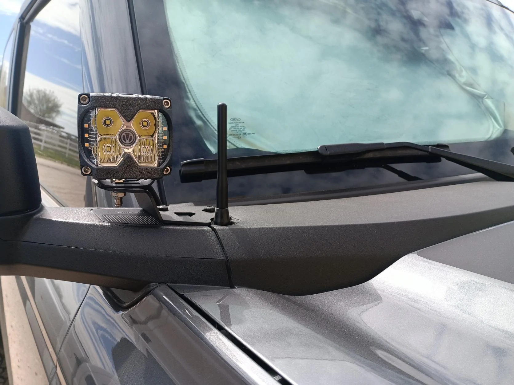 Ford Bronco New Stubby mast (amazon find!) 1710448315891-h