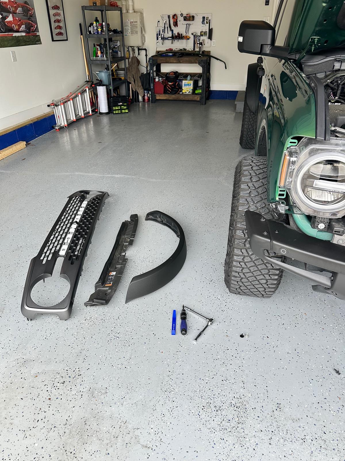 Ford Bronco Bronco Raptor Headlights Installed on Badlands 💡 IMG_4461