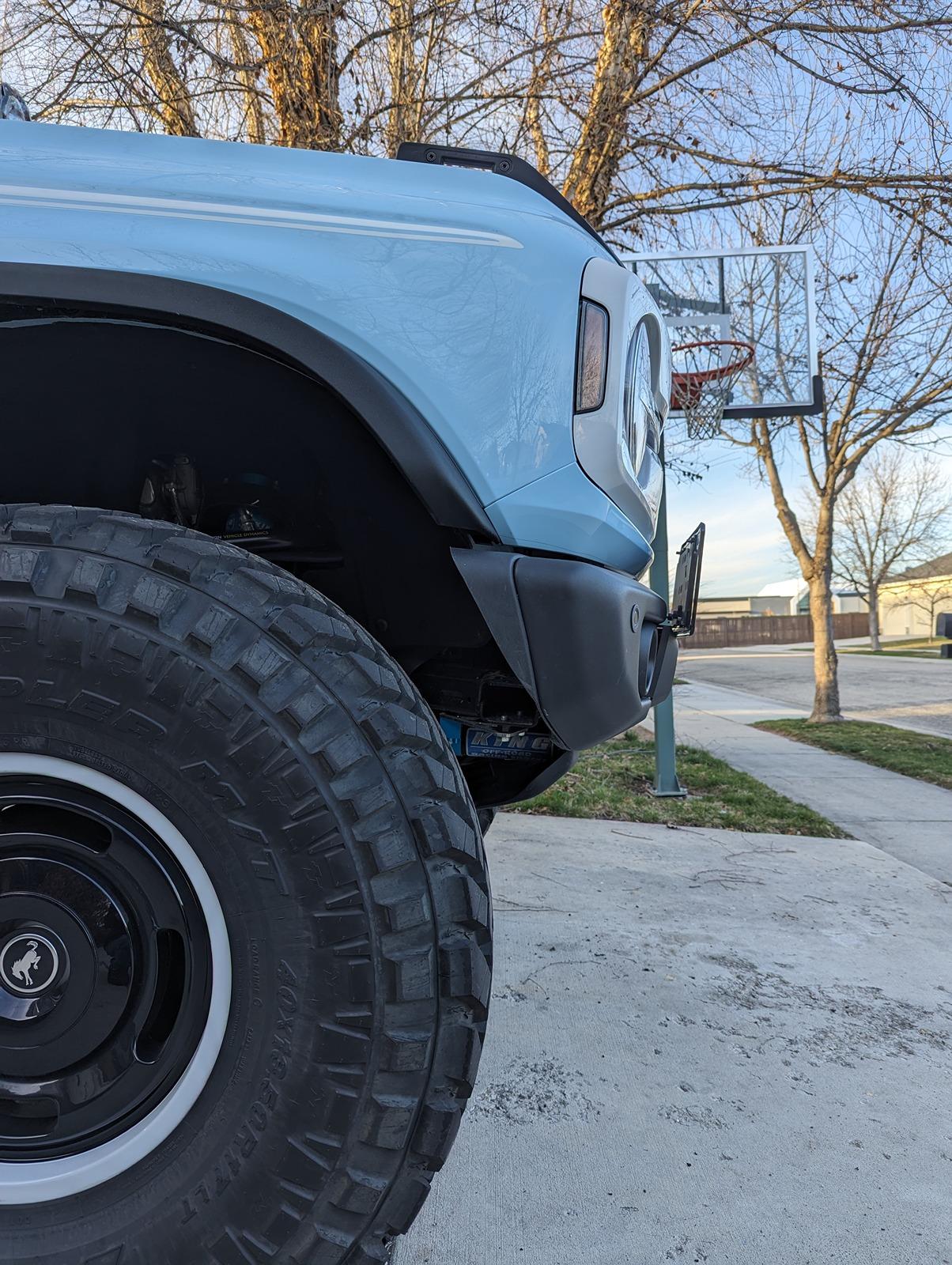 Ford Bronco What did you do TO / WITH your Bronco today? 👨🏻‍🔧🧰🚿🛠 trimmed bumper side