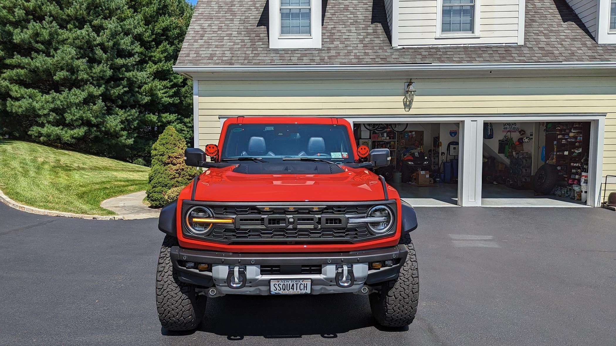 Ford Bronco Bumper Trim Replacement License Plate bracket PXL_20230903_180925207