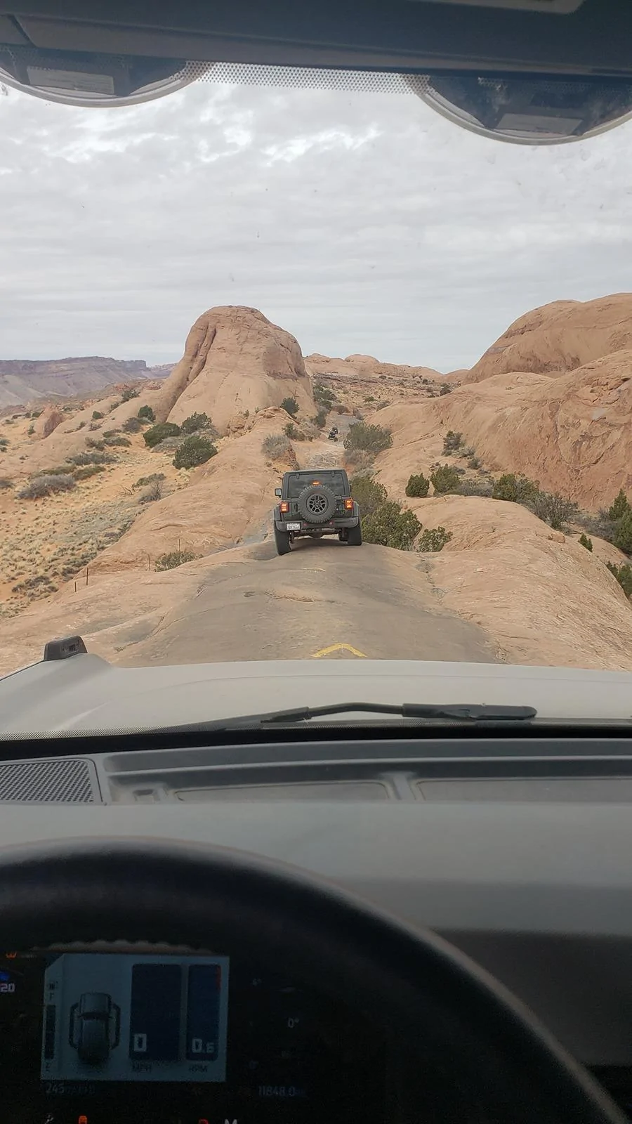 Ford Bronco Fun times in Utah - Hell's Revenge and Lost World 20240312_121238