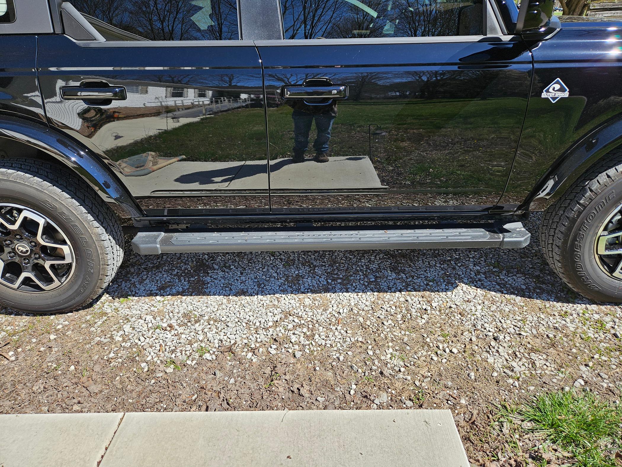 Ford Bronco Bye bye factory running boards 20240319_140901