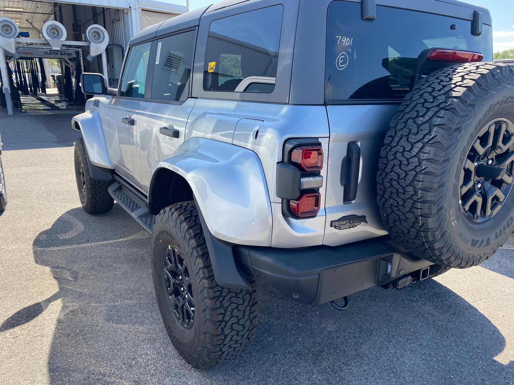 Ford Bronco 2024 Iconic Silver Bronco Raptor Build IMG_1055