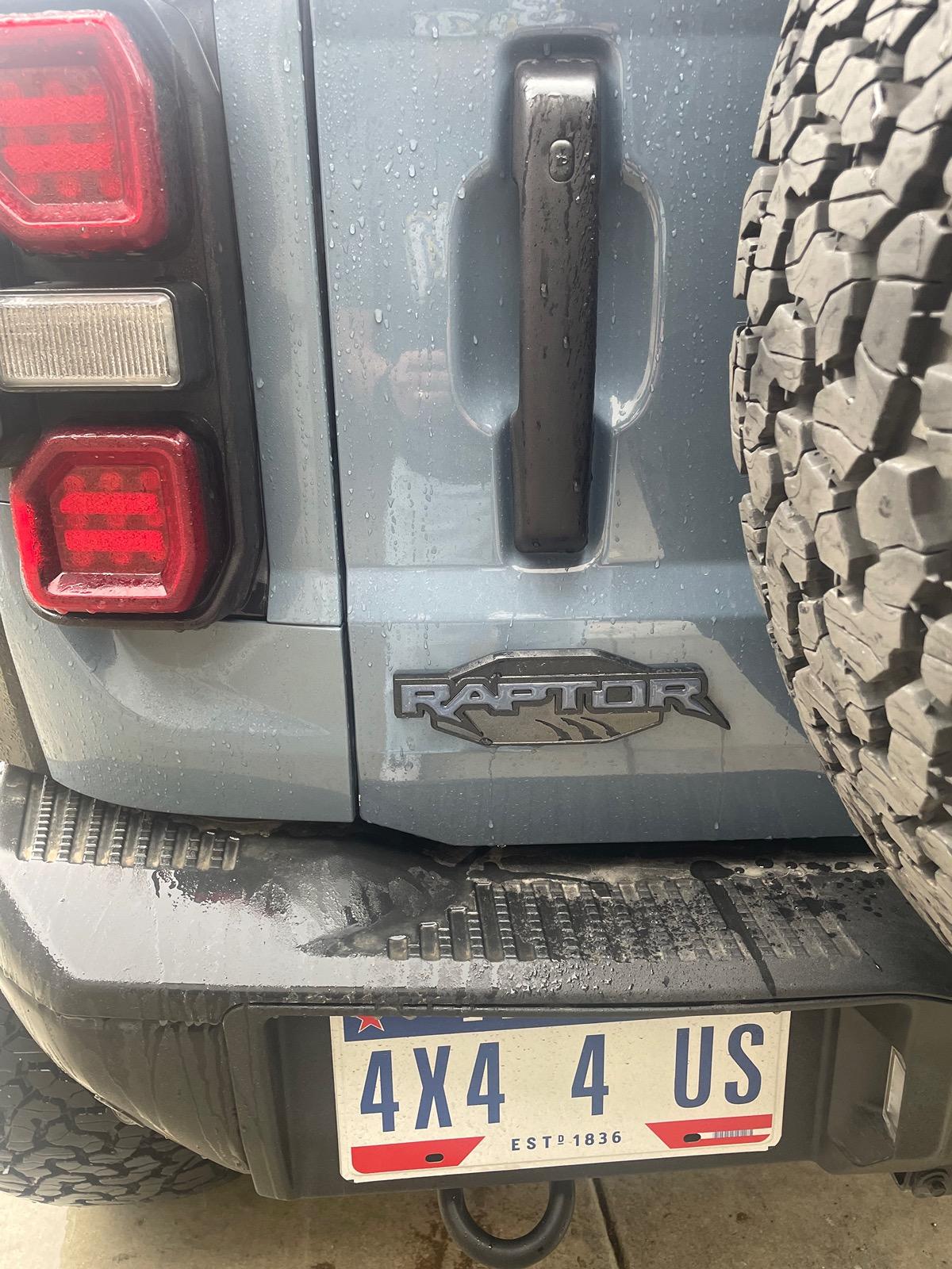 Ford Bronco Raptor emblem 1711041798006-qv