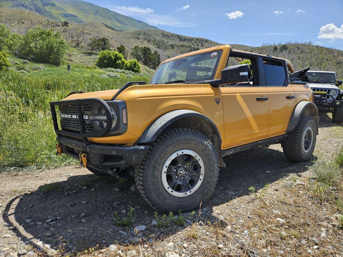 Ford Bronco Month-Long Giveaway Campaign — Share & Win From 3Wliners / Wolfbox Fy2_2MxaQAAIaNS