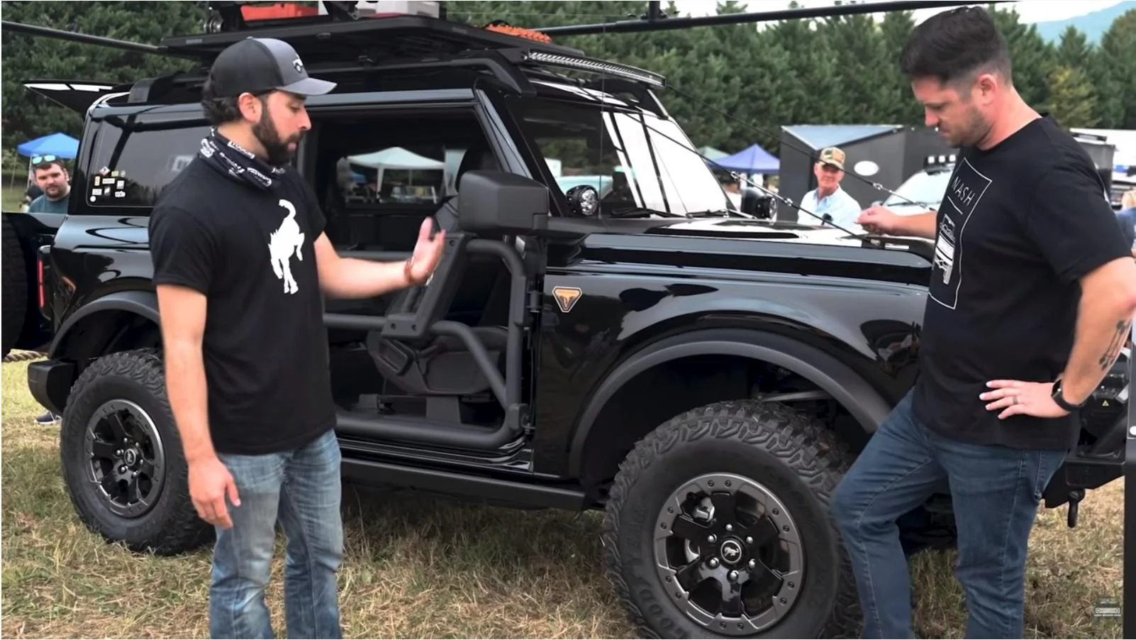 Ford Bronco Non Sasquatch Badlands photos? black badlands