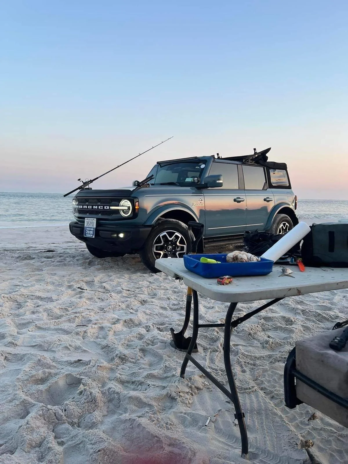 Ford Bronco Interior fishing rod rack IMG_0594
