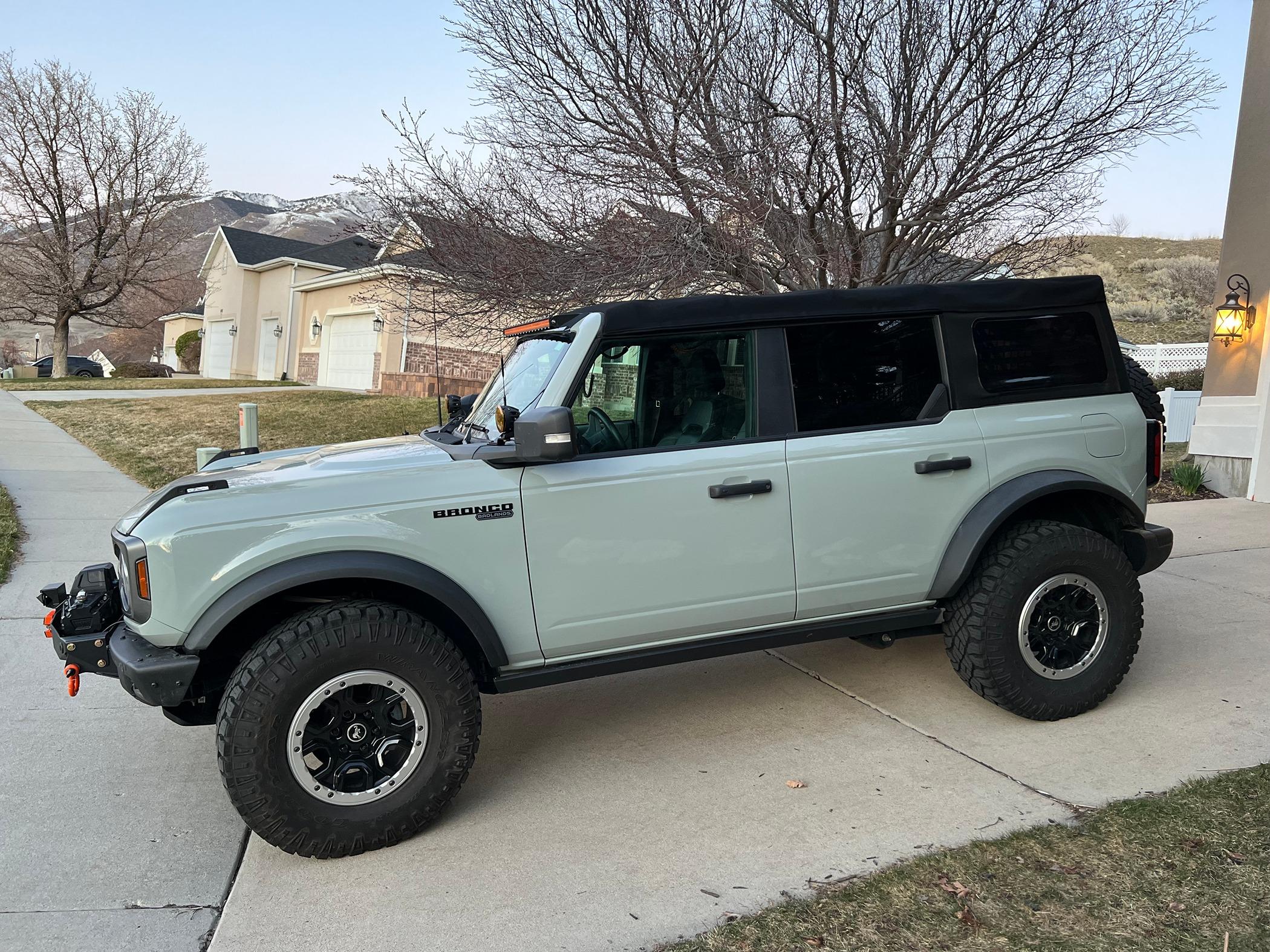 Ford Bronco Long term soft top reviews / feedback? IMG_3768