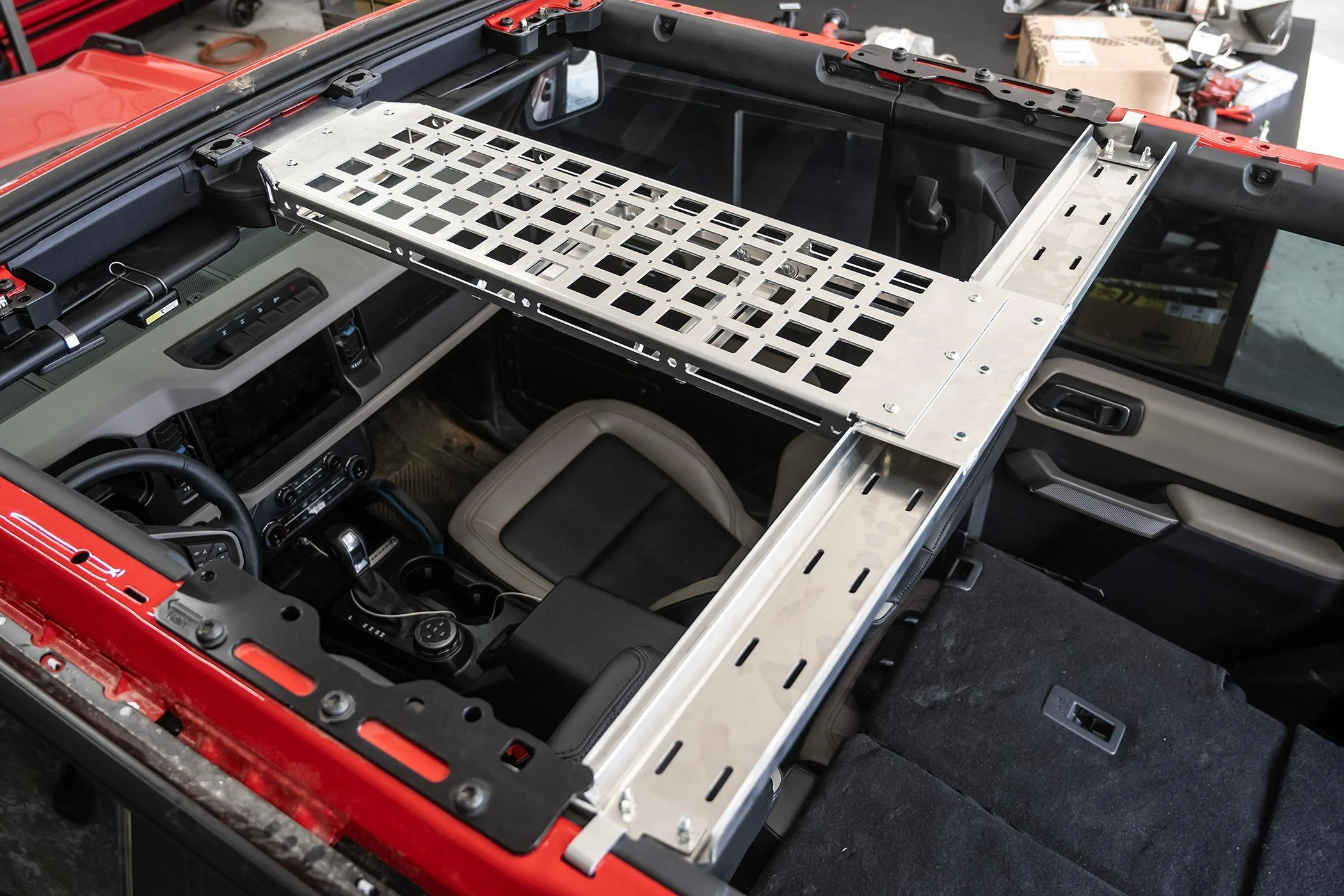 F6-42-3100_E-2400w.jpg