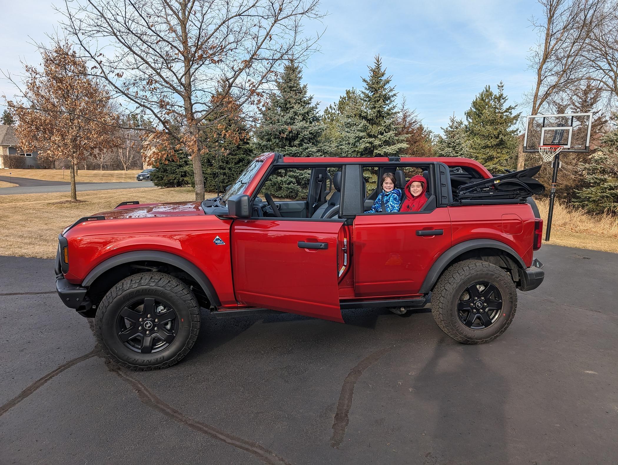 Ford Bronco Bronco Build Week 1/8/2024 PXL_20240302_214326289.MP