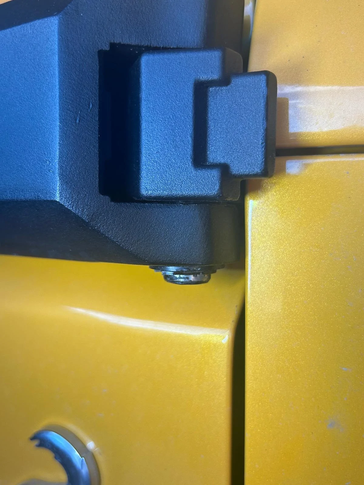 Ford Bronco New Product Spotlight: IAG Tailgate Reinforcement with Upgraded Hinge Assembly IMG_3541