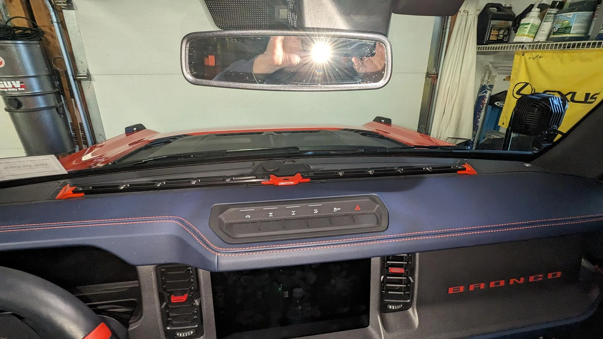 Ford Bronco Best Dash Rail Mount? PXL_20231205_141145648 (1)