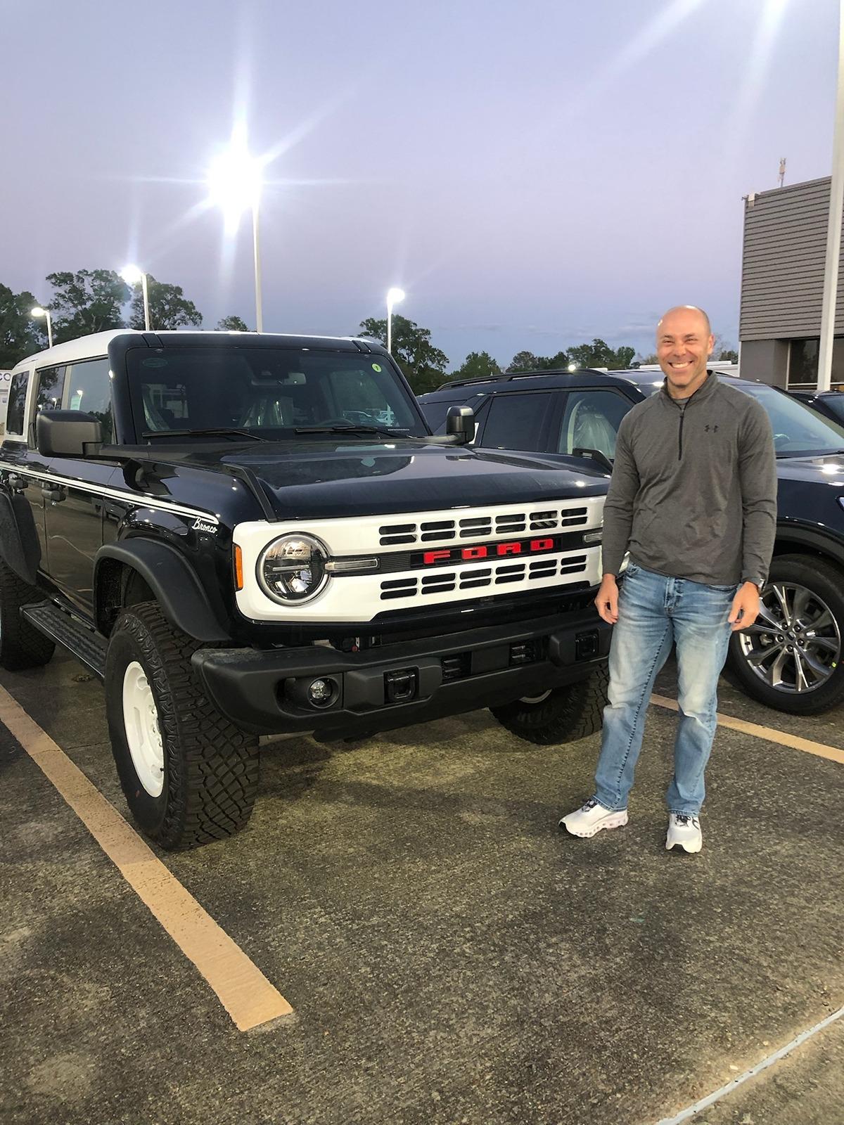 Ford Bronco HERITAGE EDITION Bronco Club 1000006576