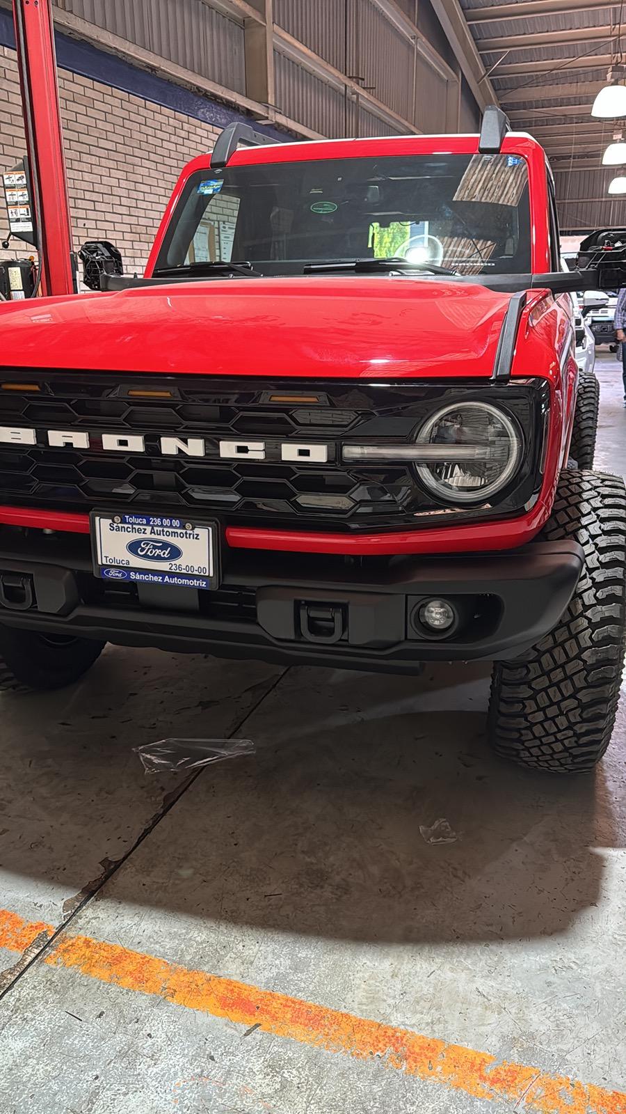 Ford Bronco Heritage Build - After & Before 979076A5-BE3C-45A5-A768-C224E88DB326