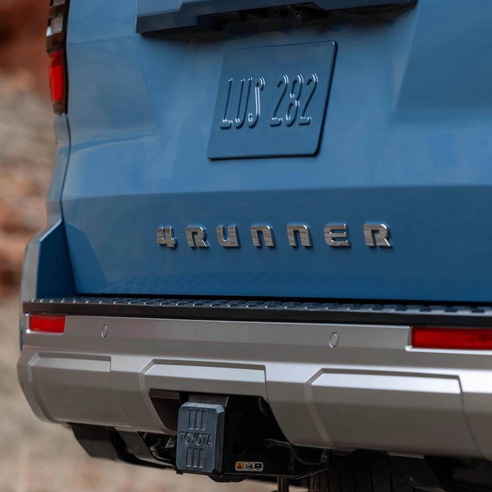 Ford Bronco 2025 4Runner (6th Gen) Official Teasers! [Updated with 2nd Teaser: Roll Down Rear Window] IMG_0328