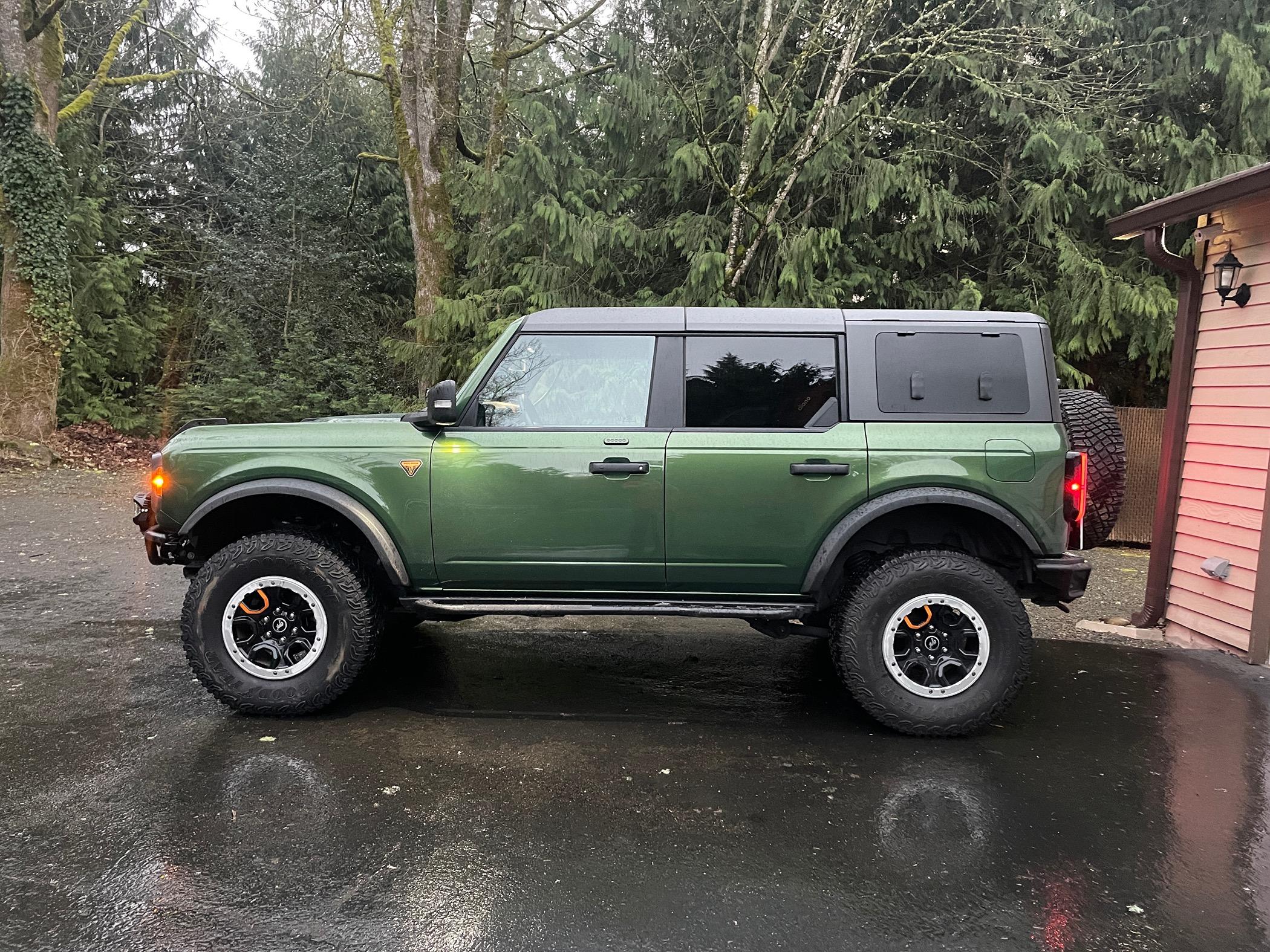 Ford Bronco Bronco Sasquatch Beadlock Ring Vinyl Wrap (Set of 6) IMG_5776