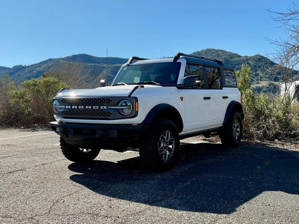 Ford Bronco YOLO's Build bronco