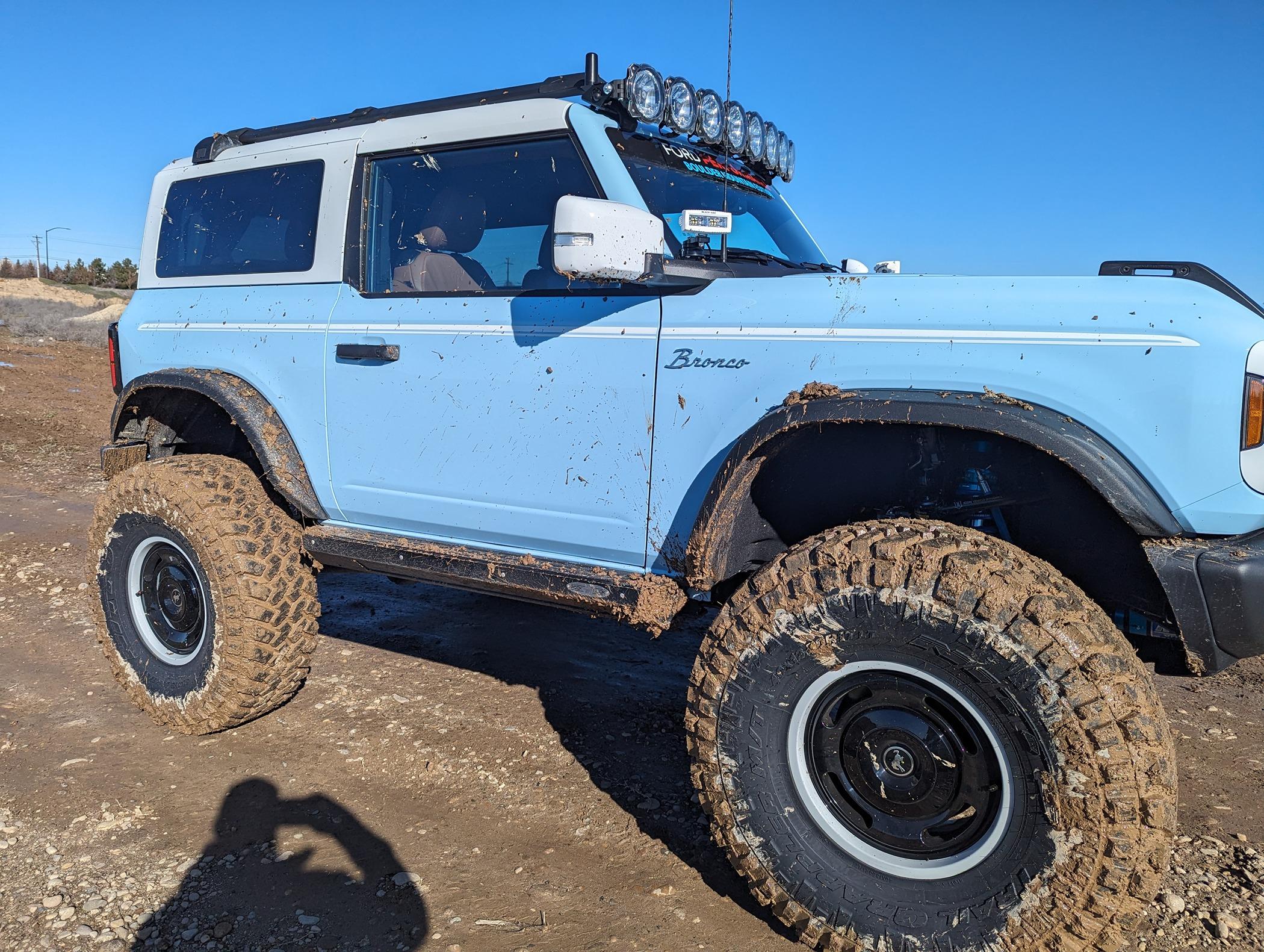 Ford Bronco HERITAGE EDITION Bronco Club first mud