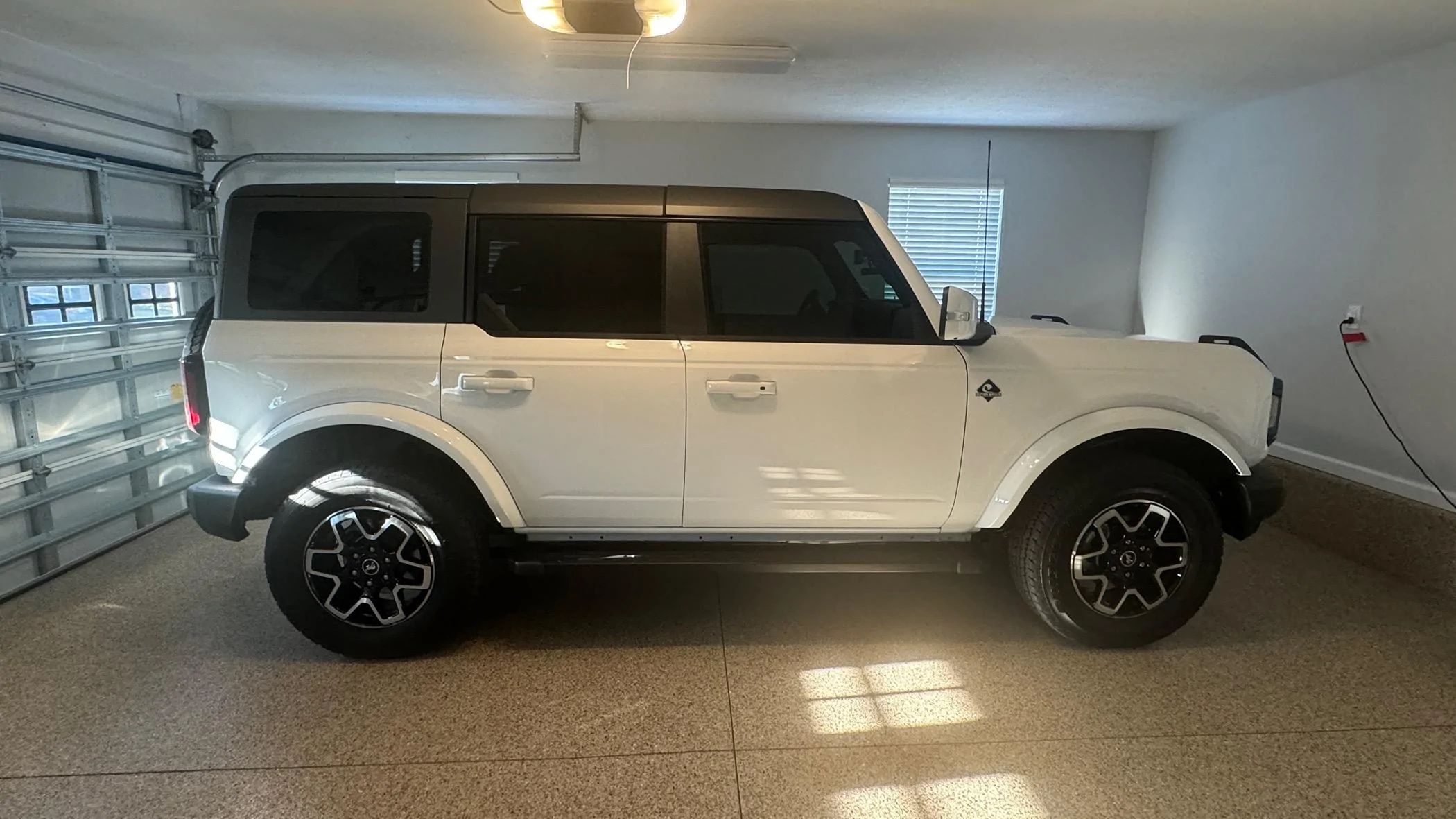 Ford Bronco Newbie checking in….. IMG_3964