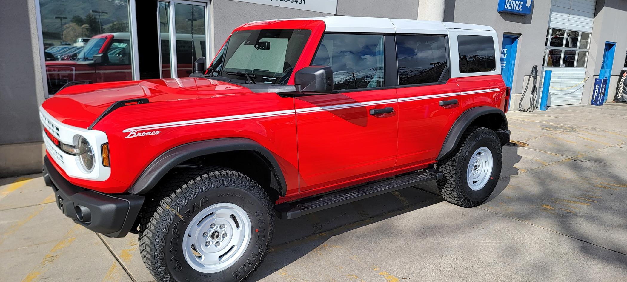 Ford Bronco HERITAGE EDITION Bronco Club 1000003442