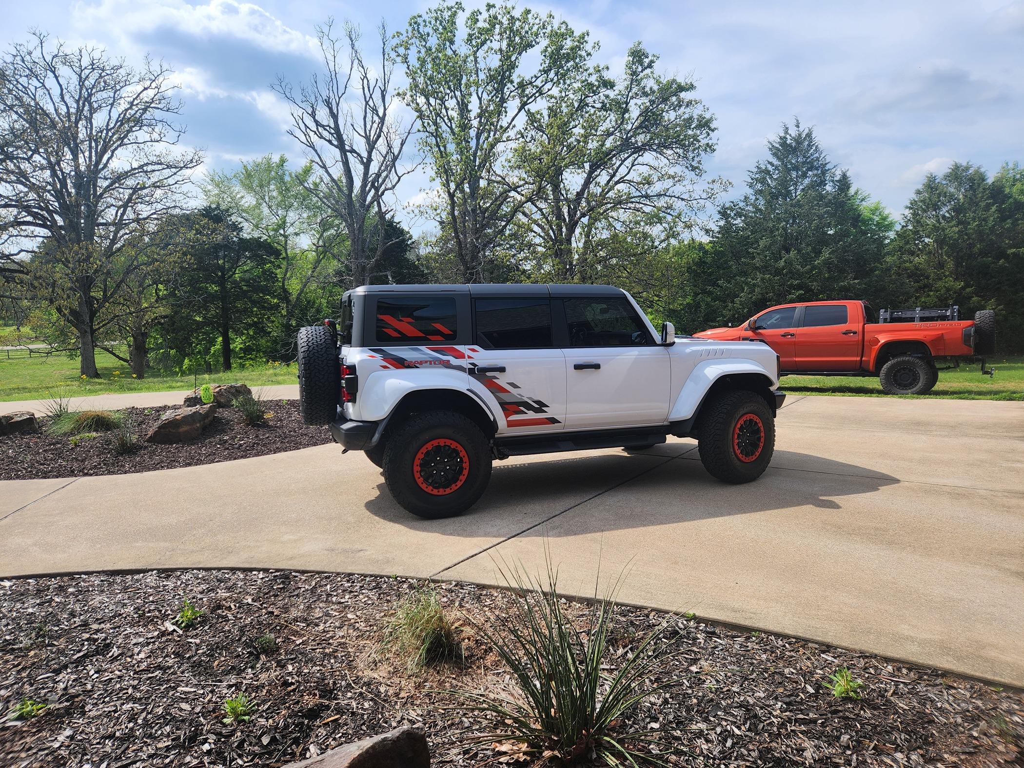 Ford Bronco What a WEAPON (2024 Bronco Raptor)!! 20240323_154737