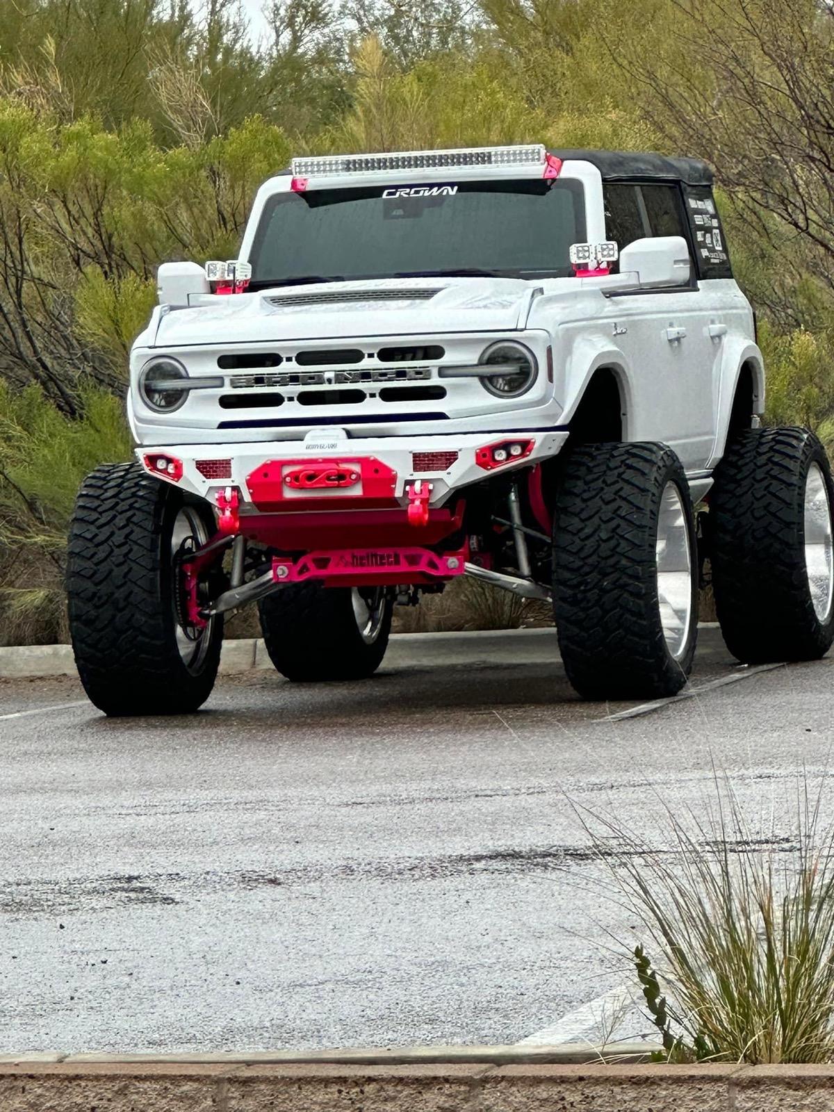 Ford Bronco Poll: Thoughts on Trim Swapping Modifications? IMG_2457