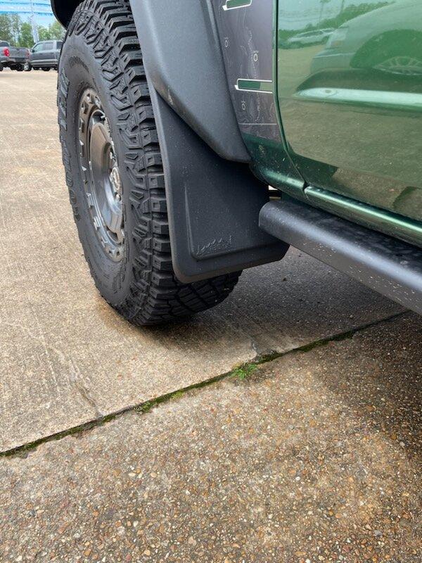 Ford Bronco 2024 Heritage 4Door w/Sasquatch - MudFlaps? IMG_5680