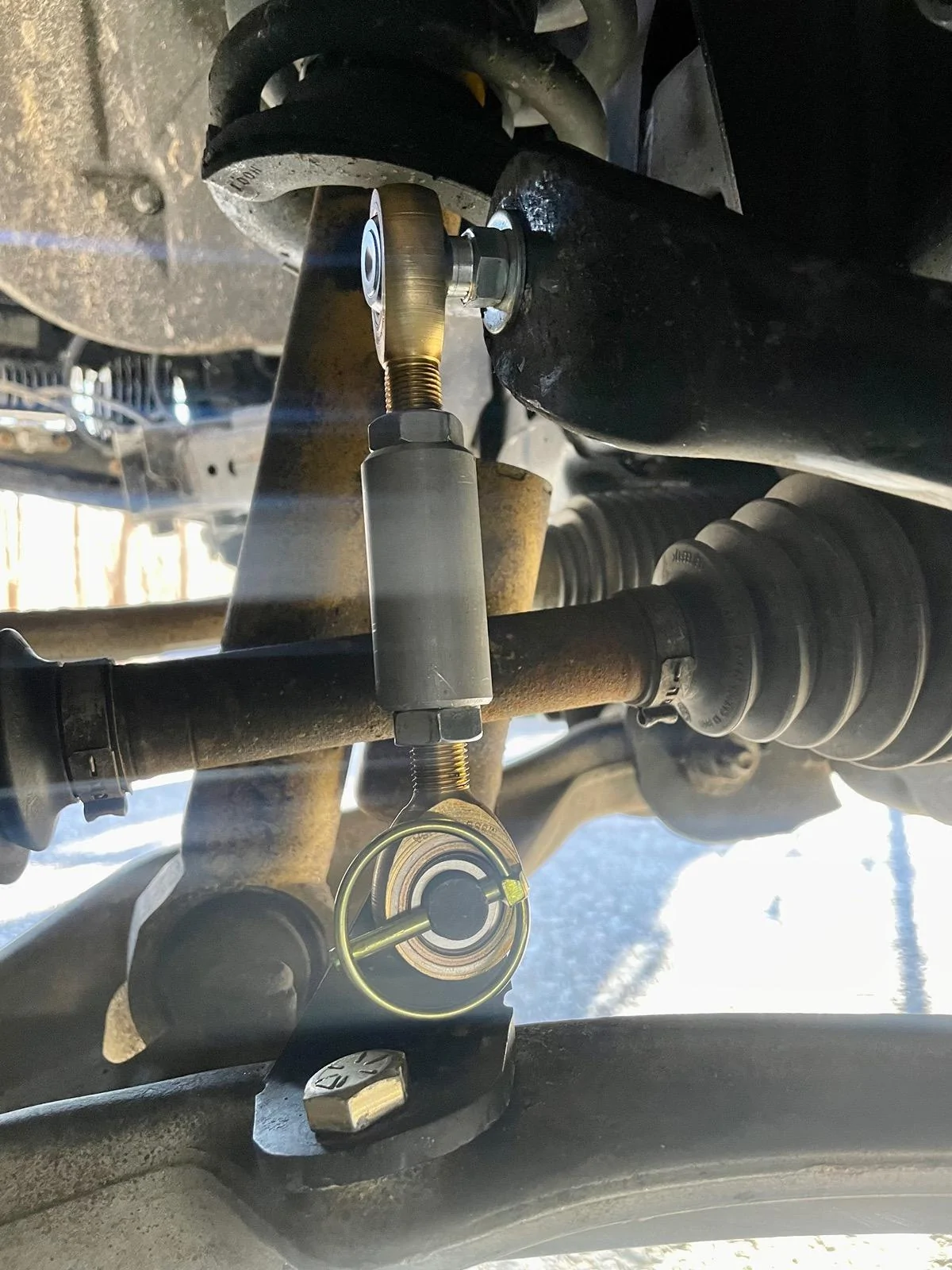 Ford Bronco Sway bar quick disconnects IMG_6002