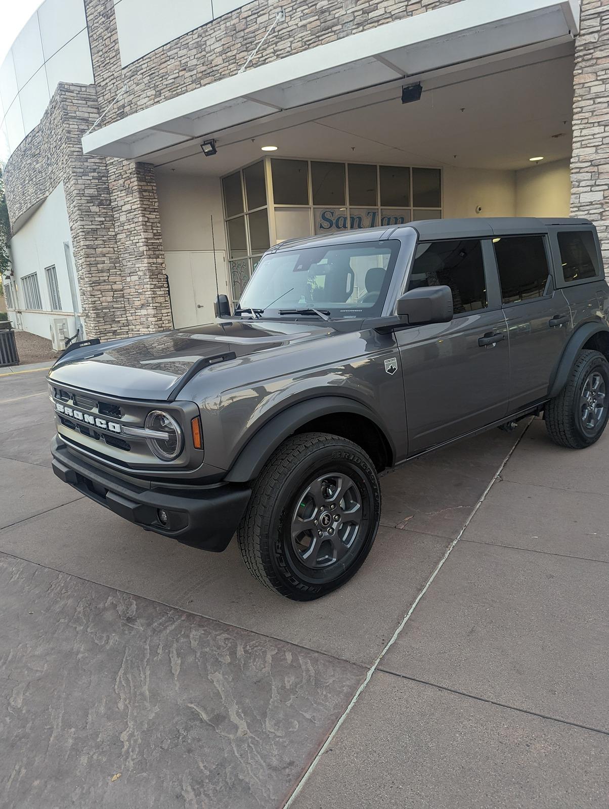 Ford Bronco 35's on stock Big Bend wheels. PXL_20220505_020732778