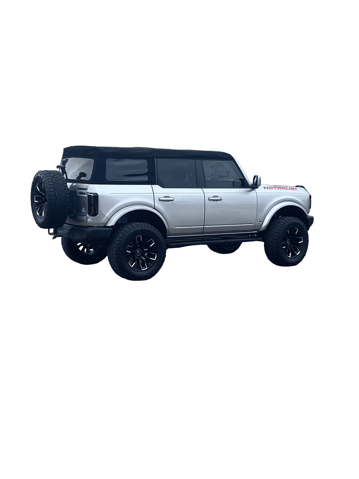 Ford Bronco Random photo base iconic silver Photoroom_20240206_220139
