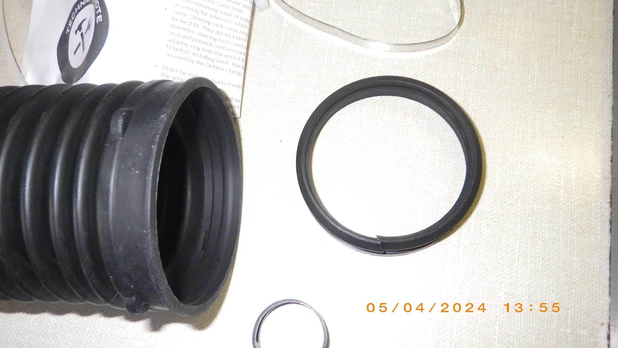 Ford Bronco Weld 74 Hoss 3.0 Cap and Bushing RIMG8236