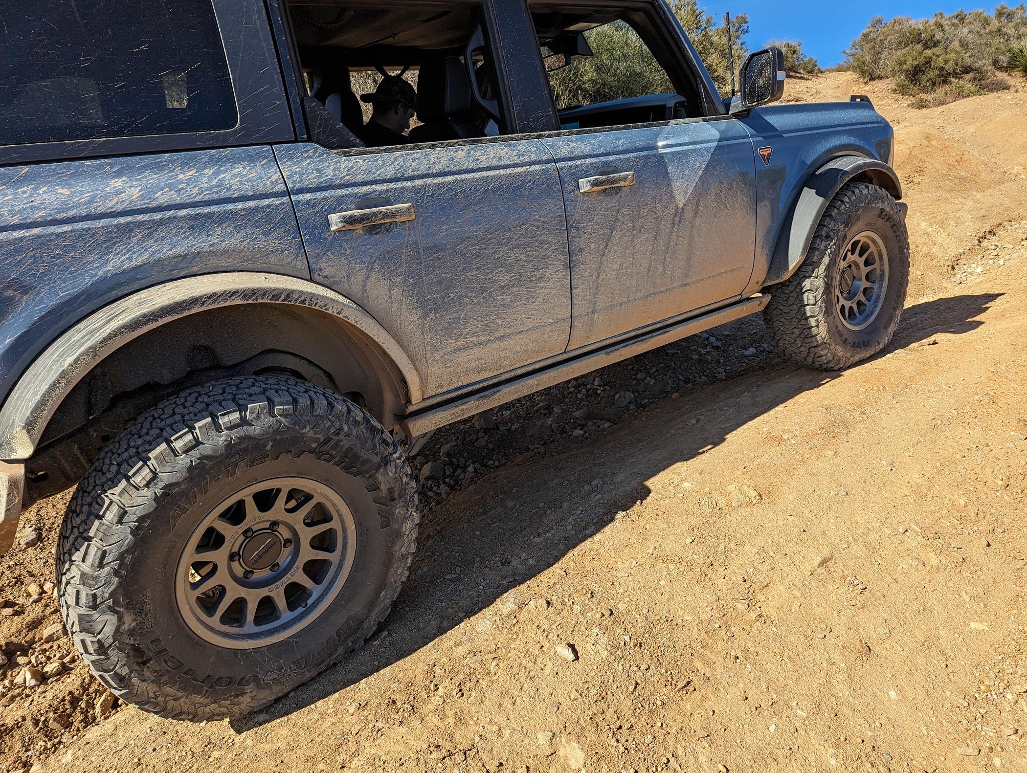 Ford Bronco Show me your broncos on 37’s… PXL_20231228_220058948