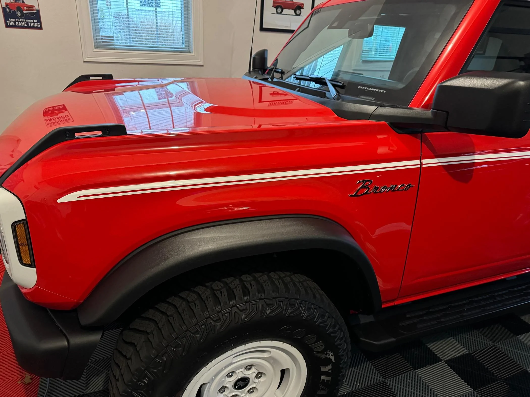 Ford Bronco HERITAGE EDITION Bronco Club IMG_8588