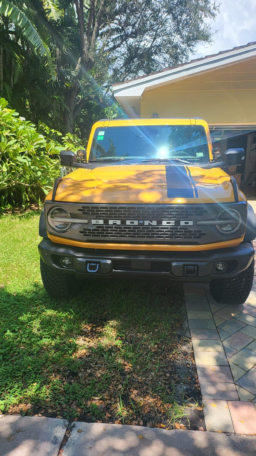 Ford Bronco Help w stripes on Badlands 20230910_125126