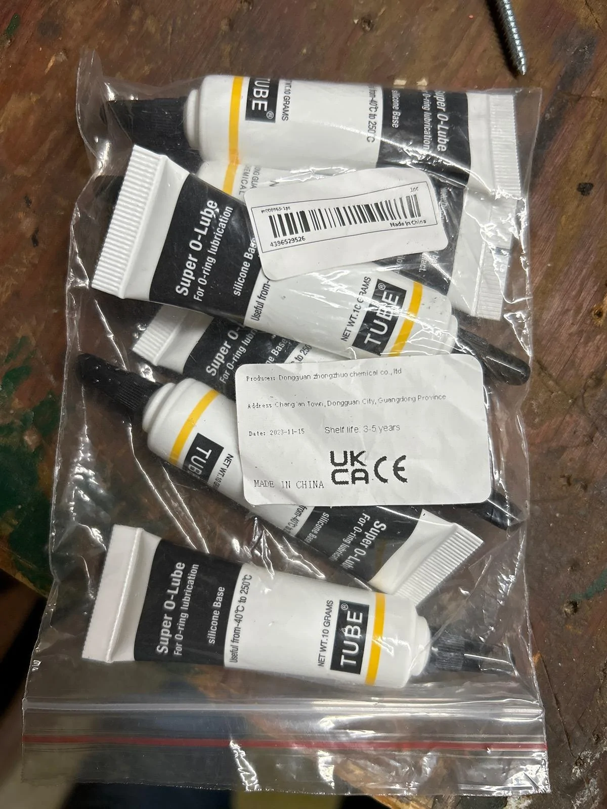 Krytox lube for tailgate weatherstrip squeak alternative? | Bronco6G