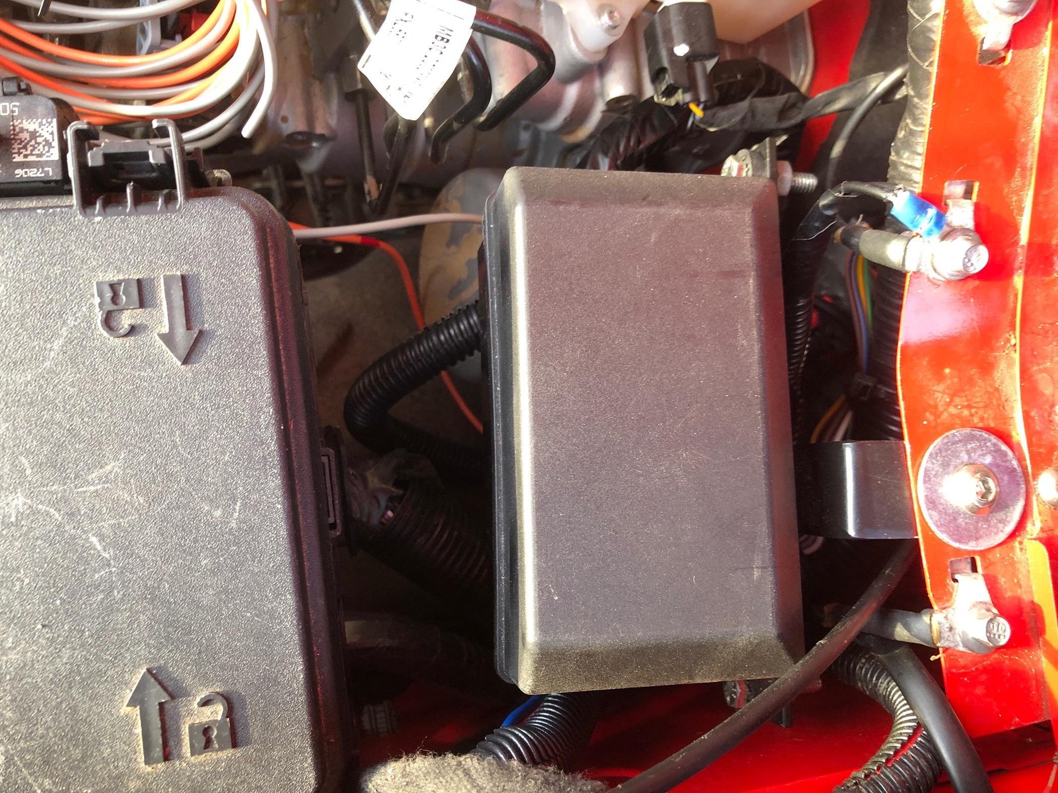 Ford Bronco Winch fuse? IMG_3066
