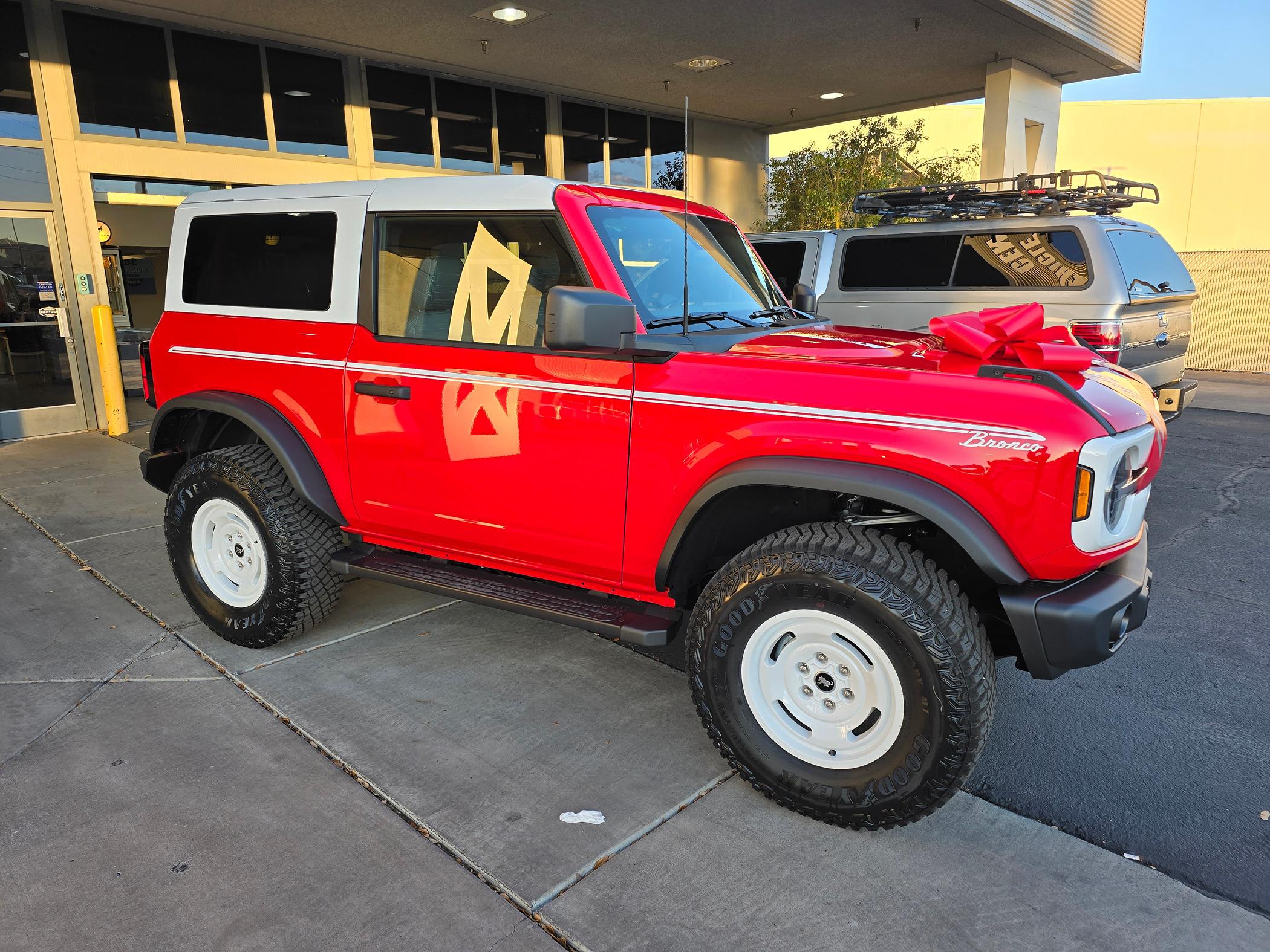 Ford Bronco HERITAGE EDITION Bronco Club 20240320_182944