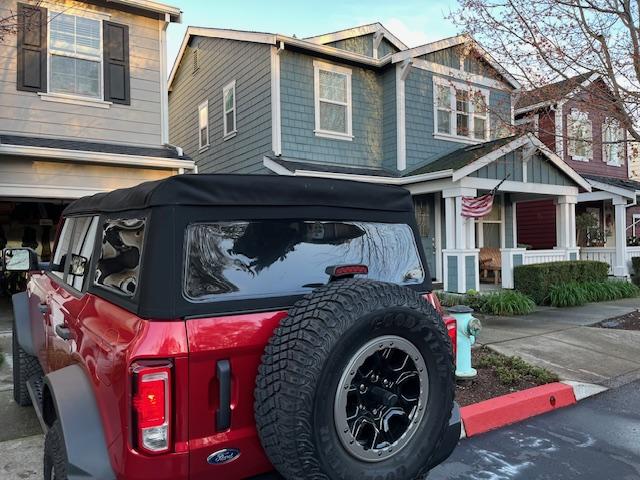 Ford Bronco OEM Soft Top $500 IMG_0260