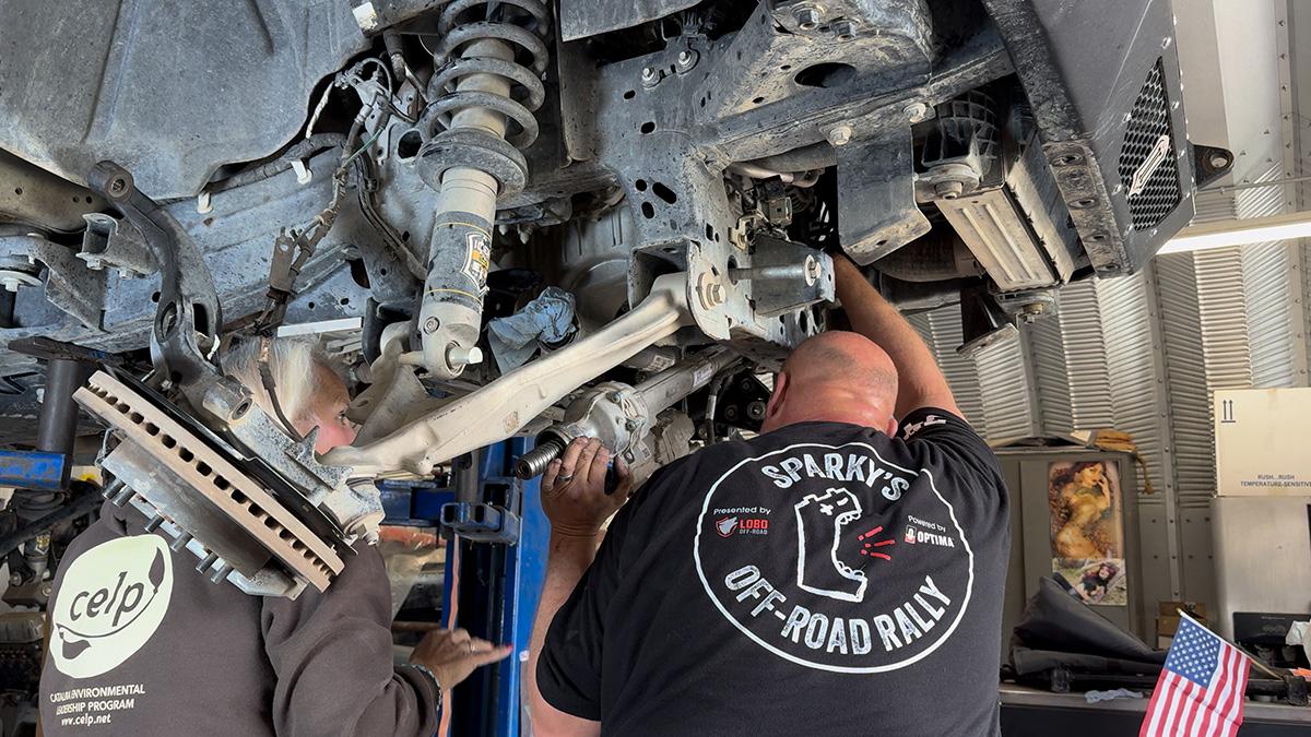 Ford Bronco Front Drive Unit Swap (M190 to M210) - In Depth DIY Video IMG_6791.00_23_25_07.Still002s